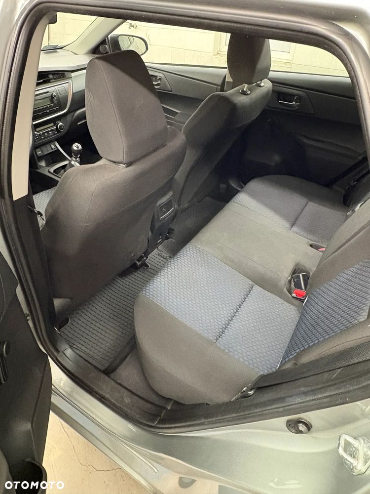 Toyota Auris 1.6 Active - 13