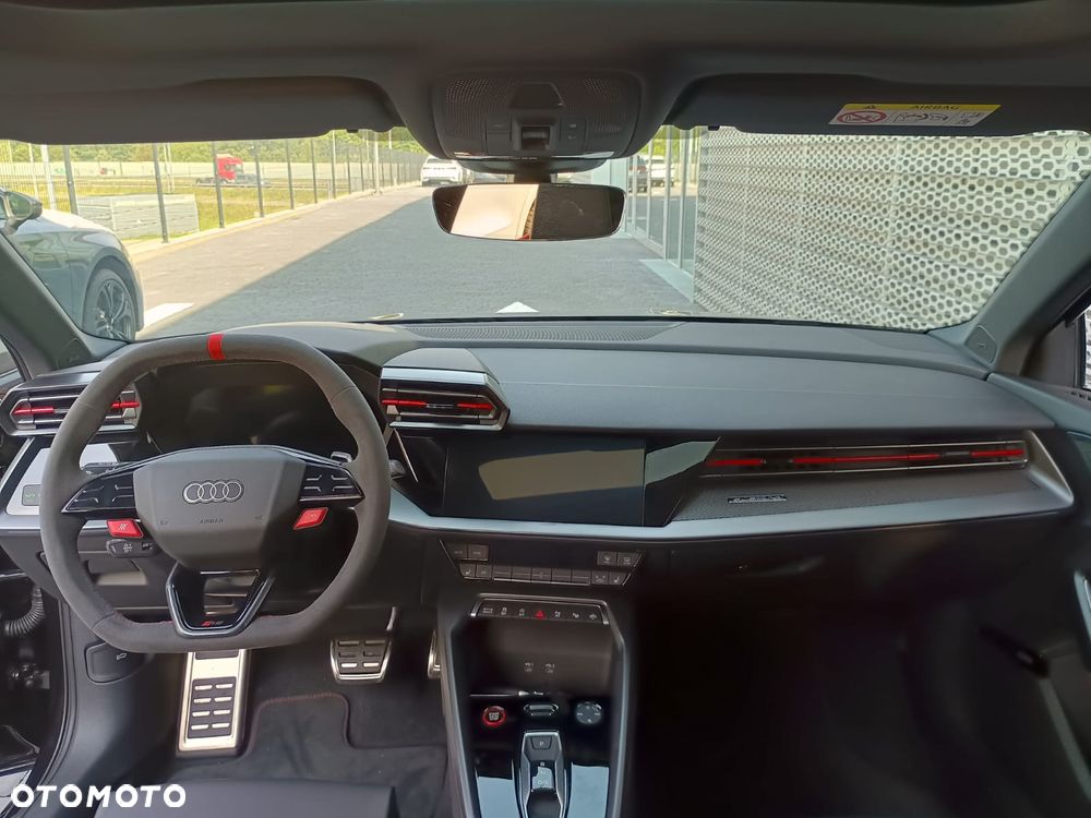 Audi RS3 Sportback TFSI Quattro S tronic - 14