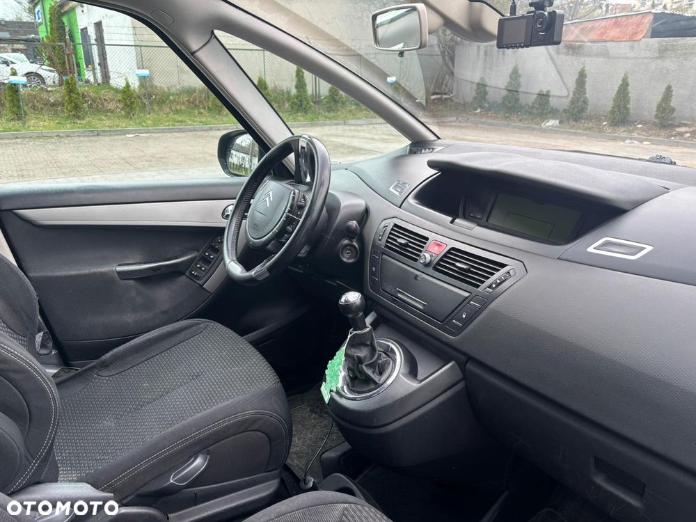 Citroën C4 Picasso 1.6 HDi Impress - 6