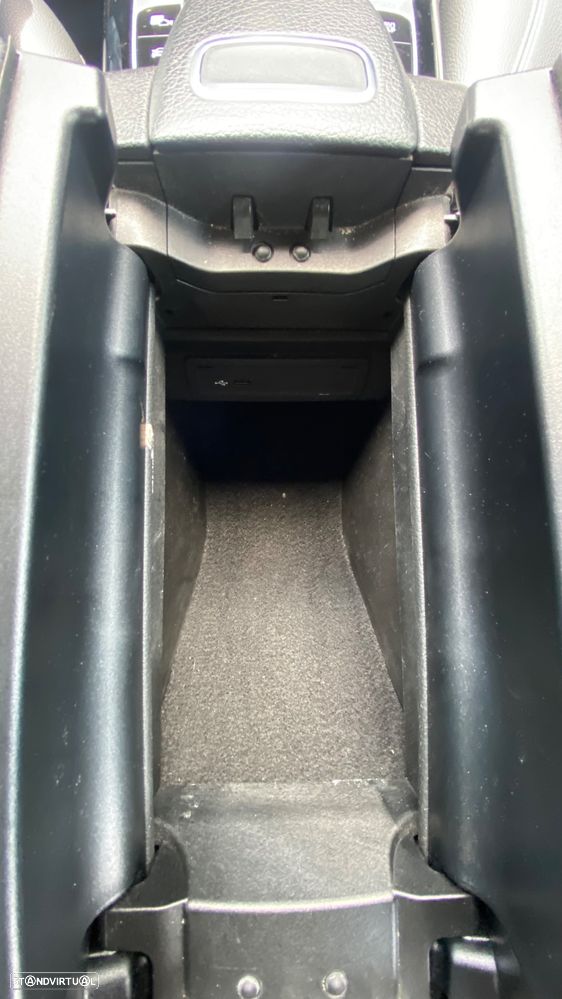 Mercedes-Benz A 160 d Style Plus - 53