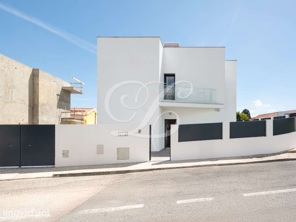 Moradia T3 | Cascais - Grande imagem: 2/31