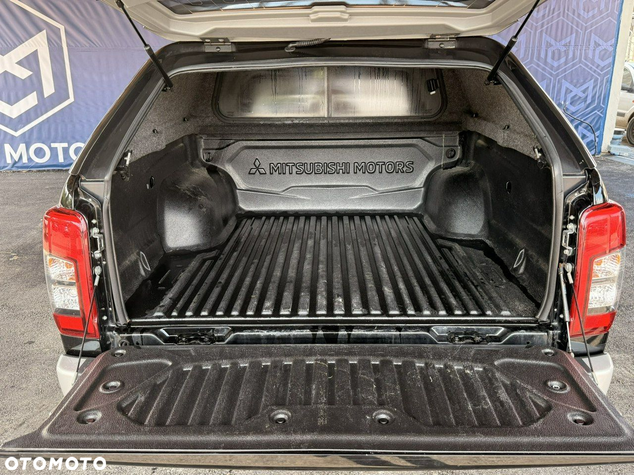 Mitsubishi L200 2.2 d DC Instyle Plus - 18