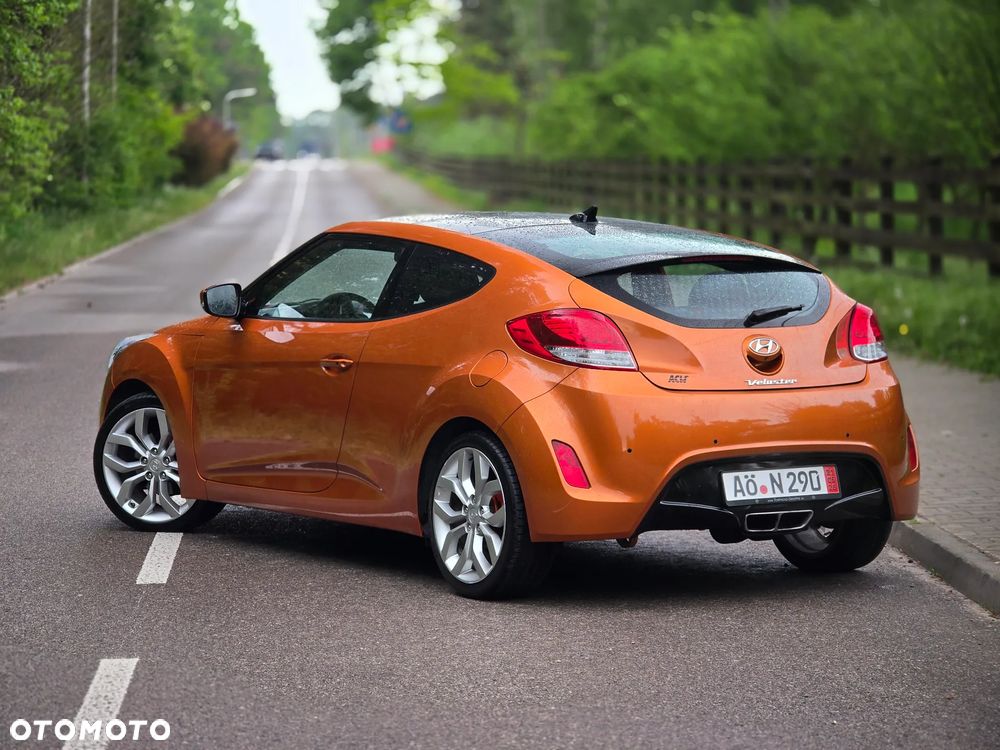 Hyundai Veloster 1.6 GDI Premium - 3