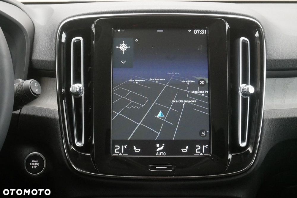 Volvo XC 40 - 22