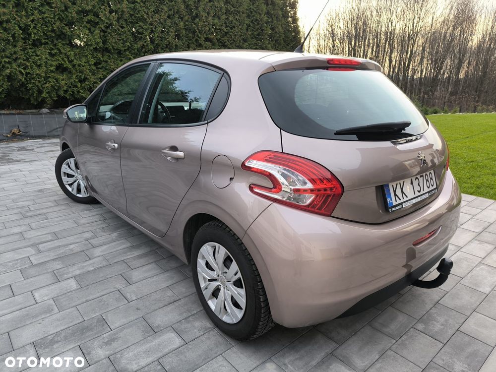 Peugeot 208 1.2 PureTech Active - 5