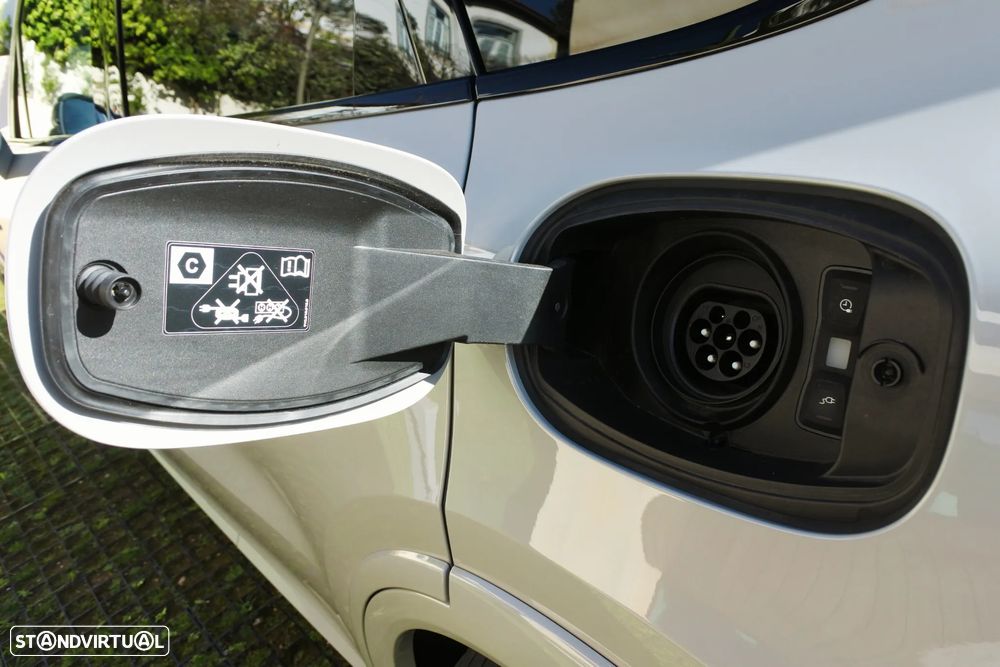 Porsche Cayenne S E-Hybrid - 11