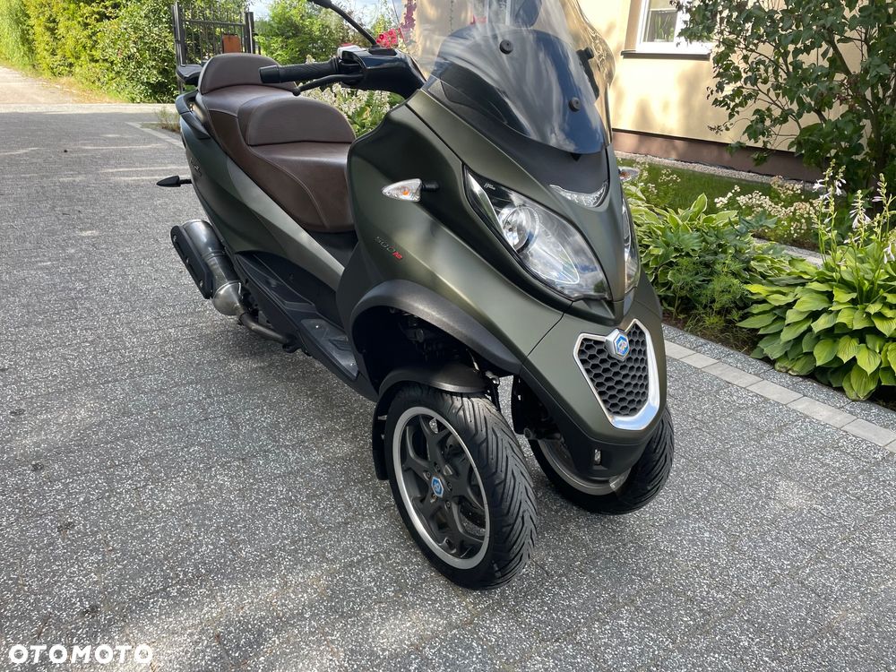 Piaggio MP-3 - 24