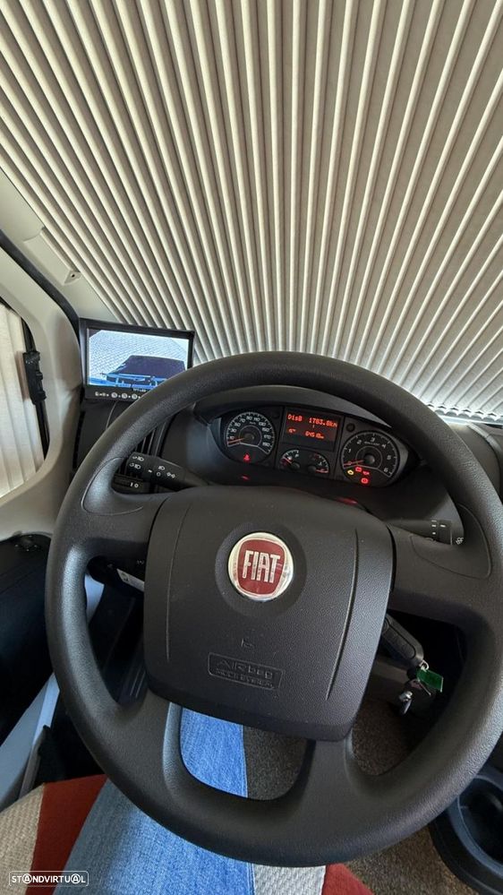 Bavaria T 746 Style c.central e basculante - 44