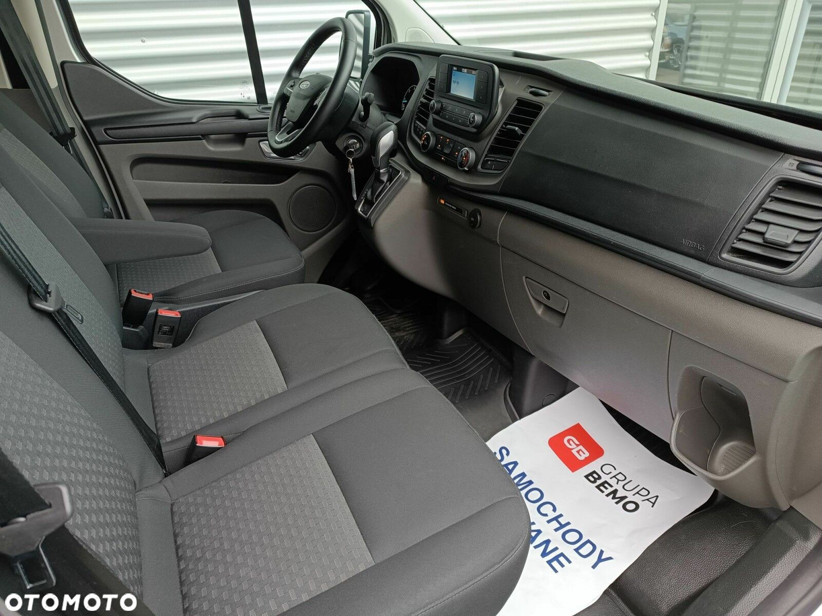 Ford Transit Custom - 14