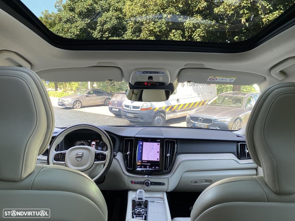 Volvo XC 60 2.0 T8 PHEV Inscription AWD - 29