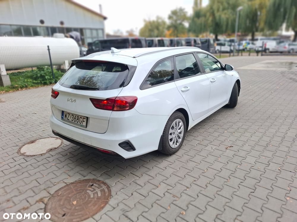 Kia Ceed - 5
