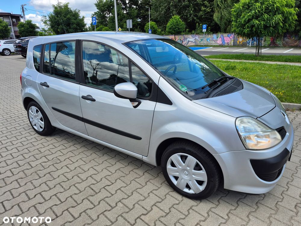 Renault Modus 1.2 16V Cite - 10