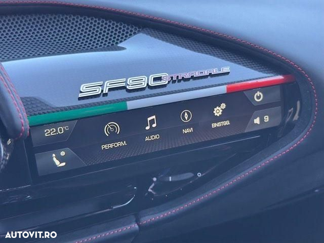 Ferrari SF90 Stradale - 11