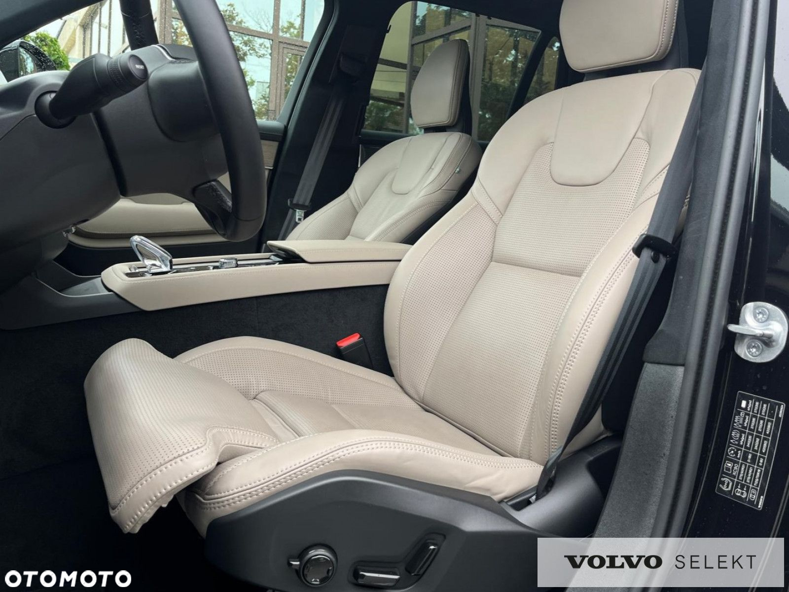 Volvo XC 90 - 14