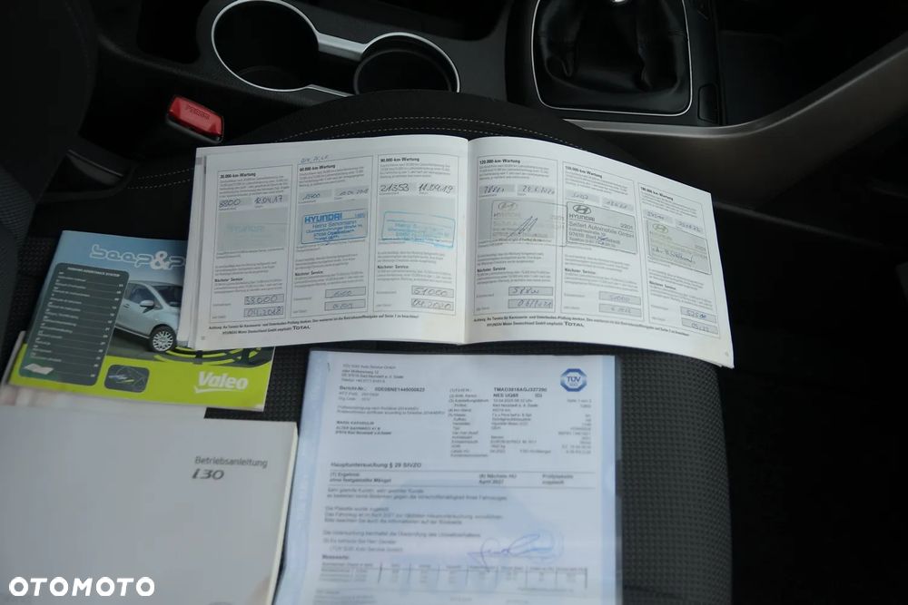 Hyundai i30 1.4 Premium - 33