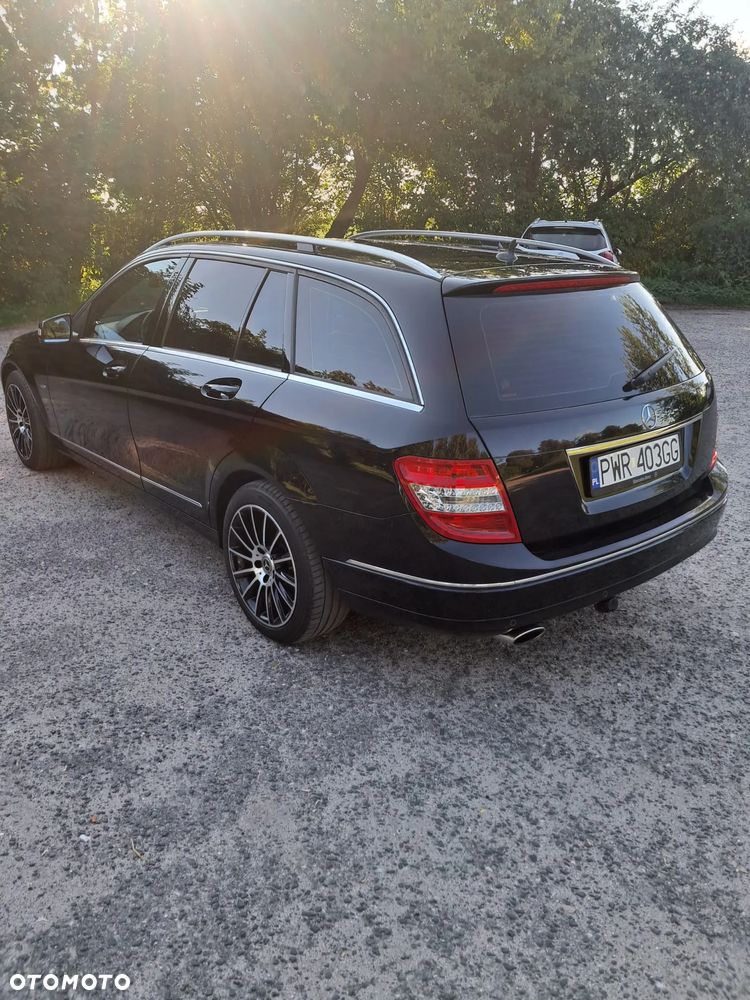 Mercedes-Benz Klasa C 220 CDI DPF Automatik BlueEFFICIENCY Avantgarde - 11