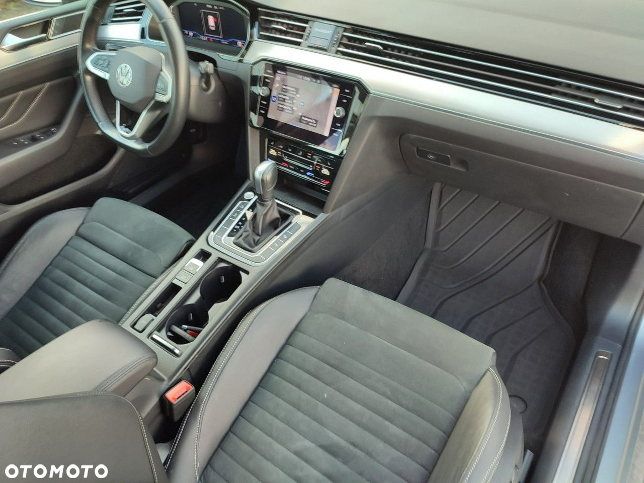Volkswagen Passat - 21