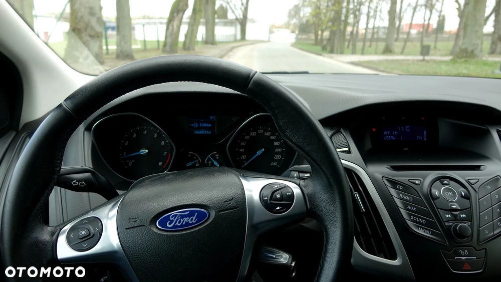 Ford Focus 1.6 Gold X (Edition) - 16