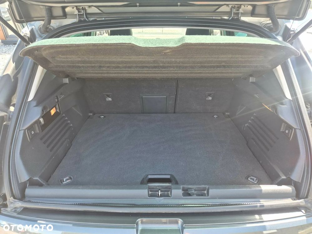 Peugeot 3008 - 24