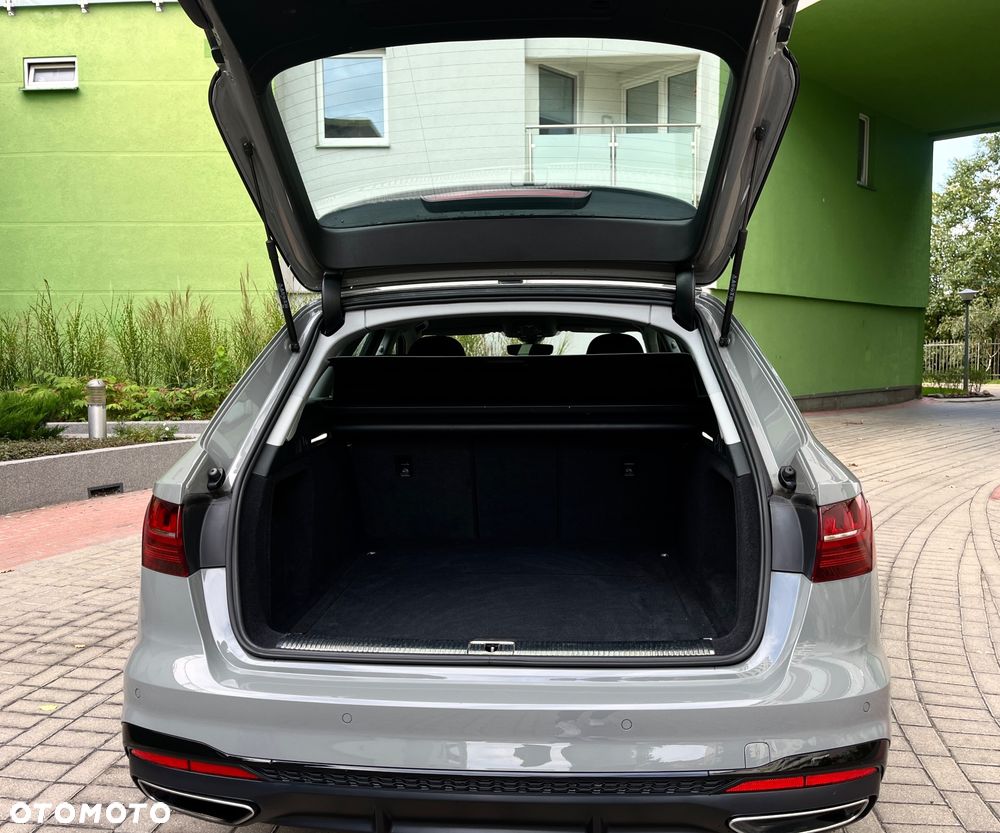 Audi A4 Avant 40 TDI quattro S tronic S line - 35