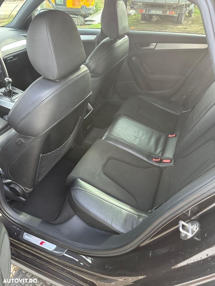 Audi A4 2.0 TDI Avant - 13