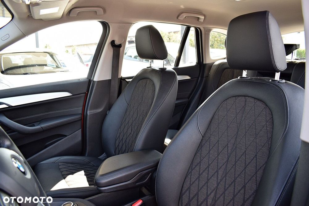 BMW X1 - 13