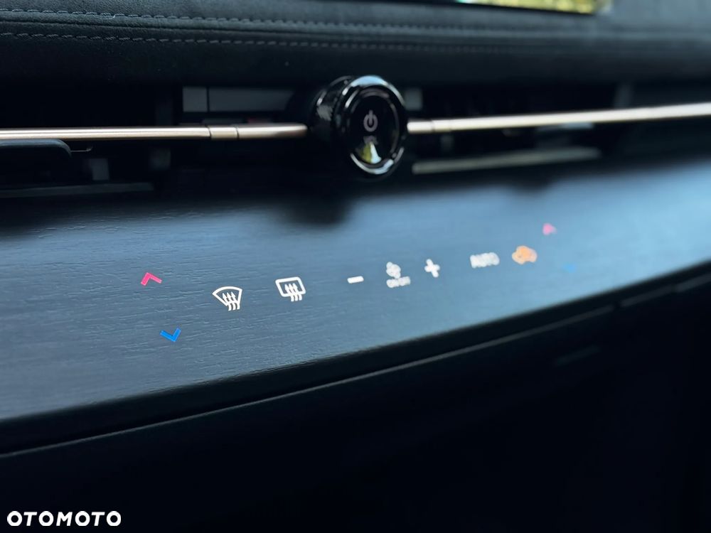 Nissan Ariya 87kWh E-4orce Evolve - 27