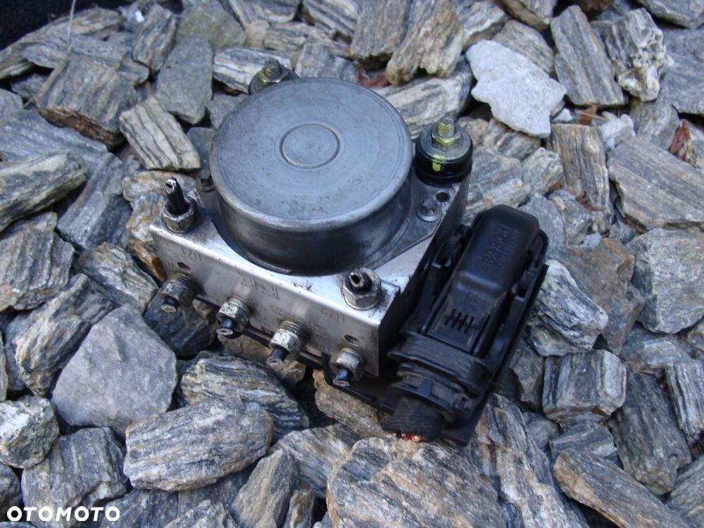 pompa abs opel corsa d 13282282 fe 0265800796 ! - 1