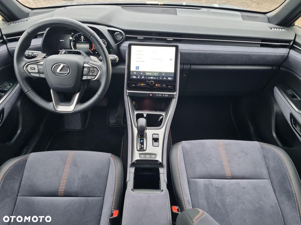 Lexus LBX 1.5 Hybrid Cool - 3