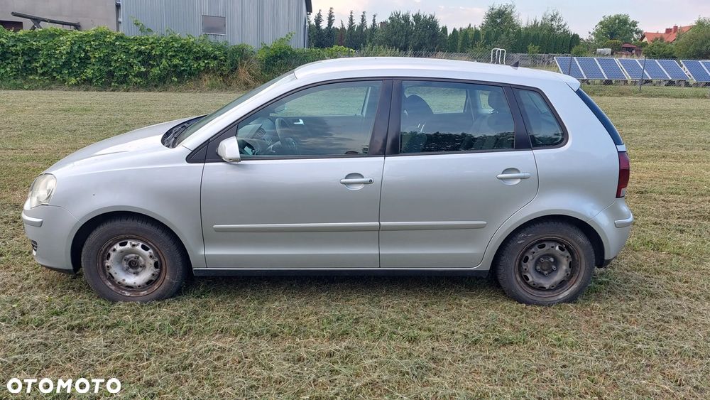 Volkswagen Polo 1.6 Comfortline - 2