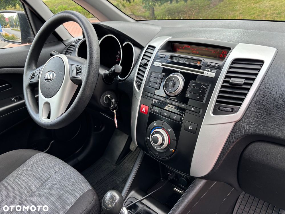 Kia Venga 1.6 M - 17