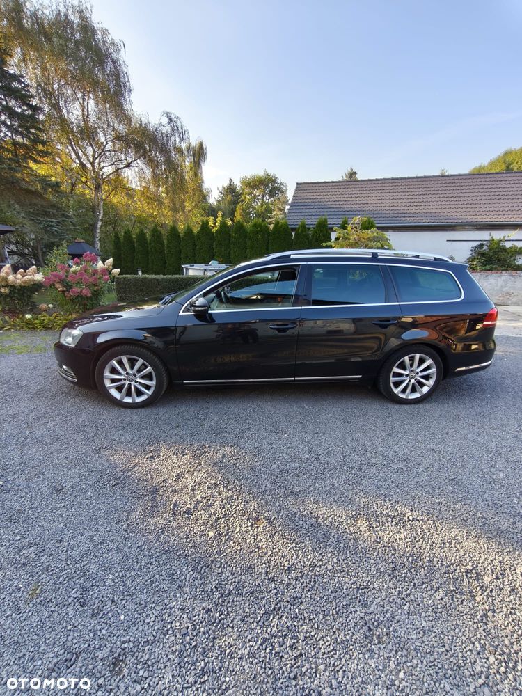 Volkswagen Passat - 2