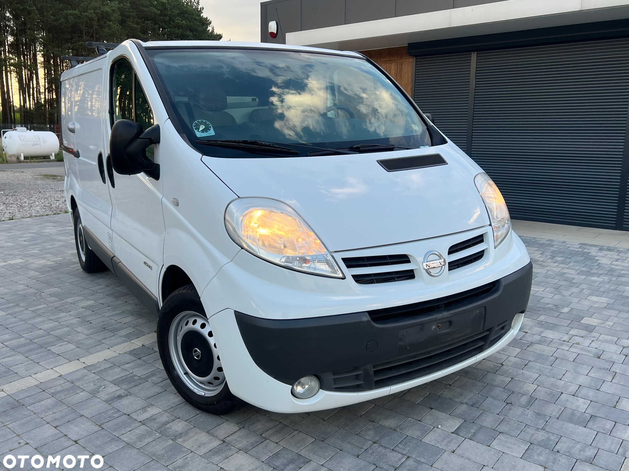 Nissan Primaster - 6