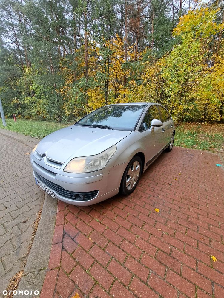 Citroen C4 2005 photo 2