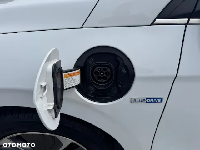 Hyundai IONIQ - 32