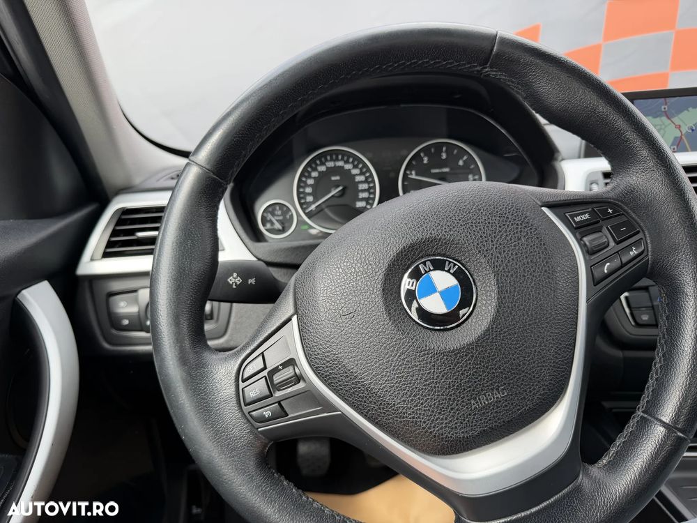 BMW Seria 3 320d Efficient Dynamics Edition Blue Perf. - 10