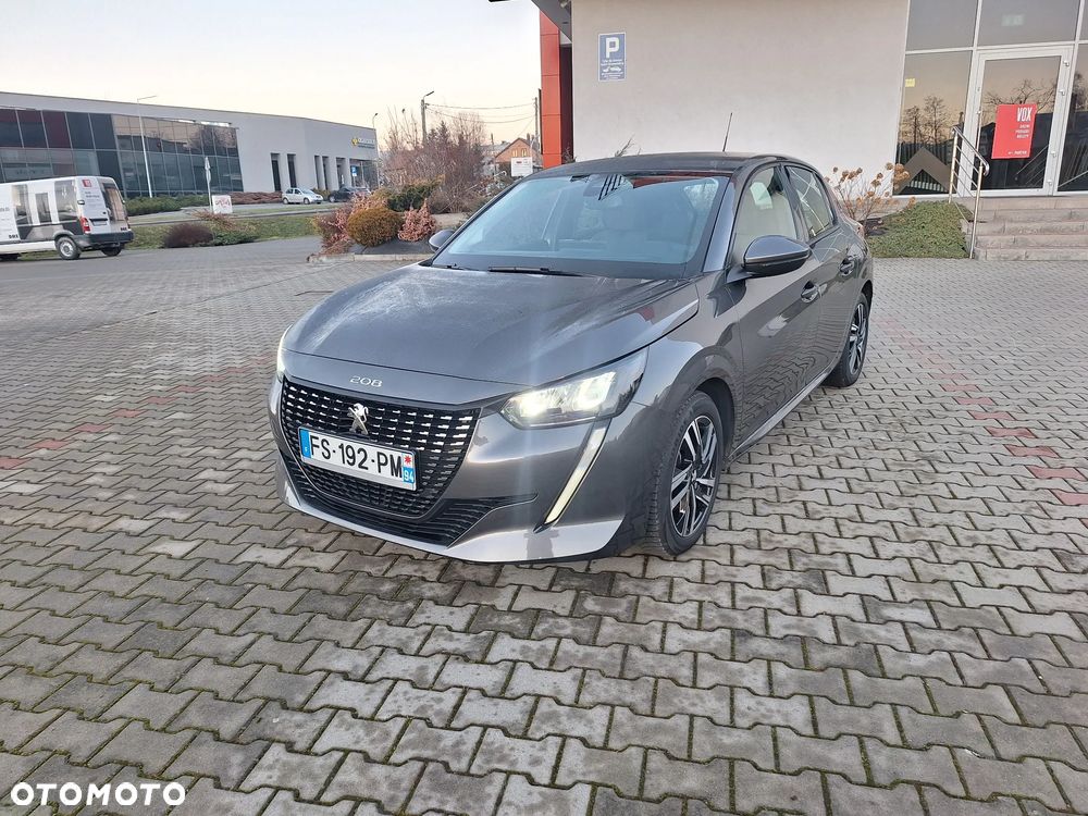 Peugeot 208 PureTech 100 Business - 22