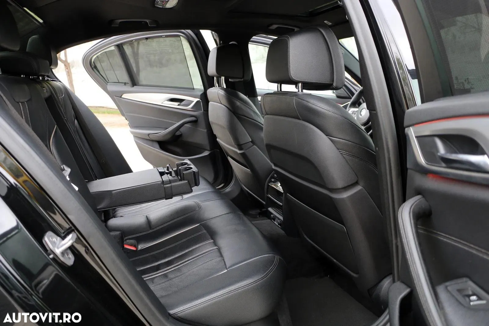 BMW Seria 5 520d xDrive AT - 20