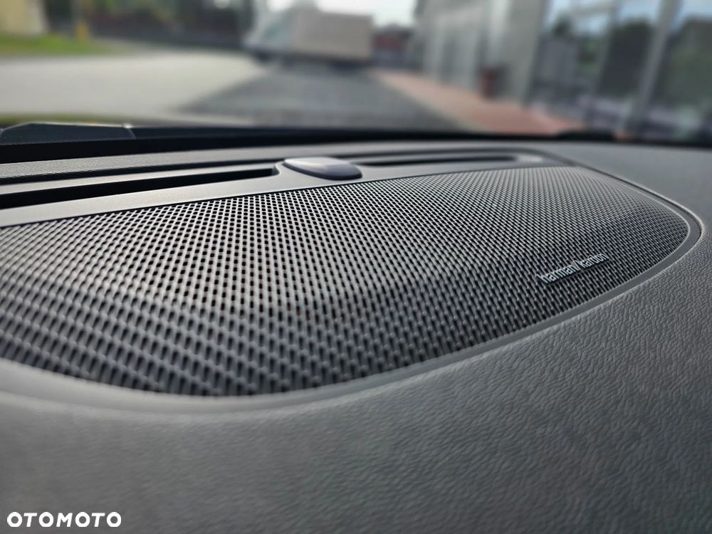 Volvo V60 T6 AWD Recharge Geartronic RDesign - 25