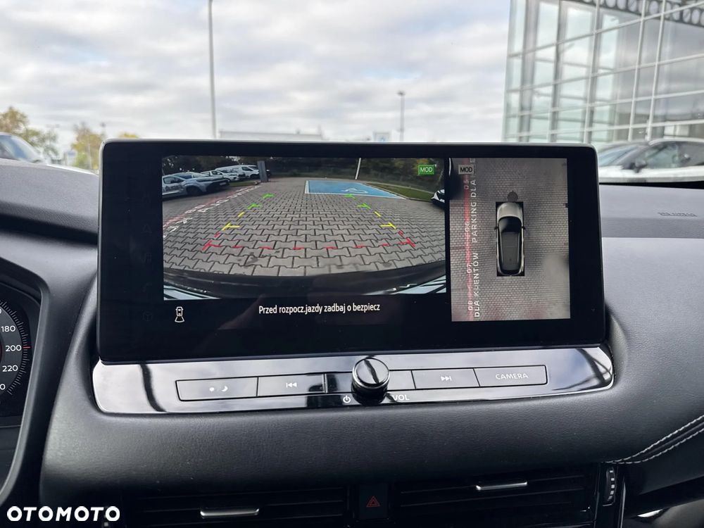Nissan Qashqai 1.3 DIG-T mHEV N-Connecta - 24