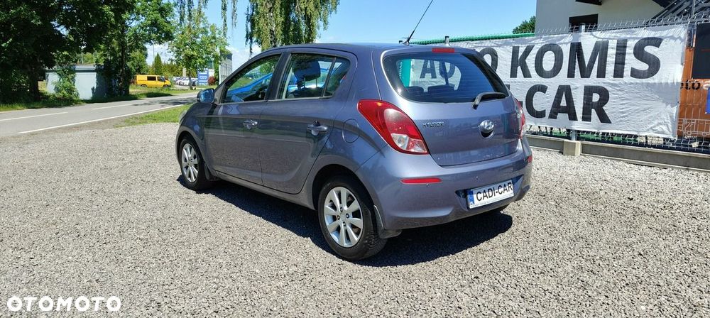 Hyundai i20 1.2 Trend - 6