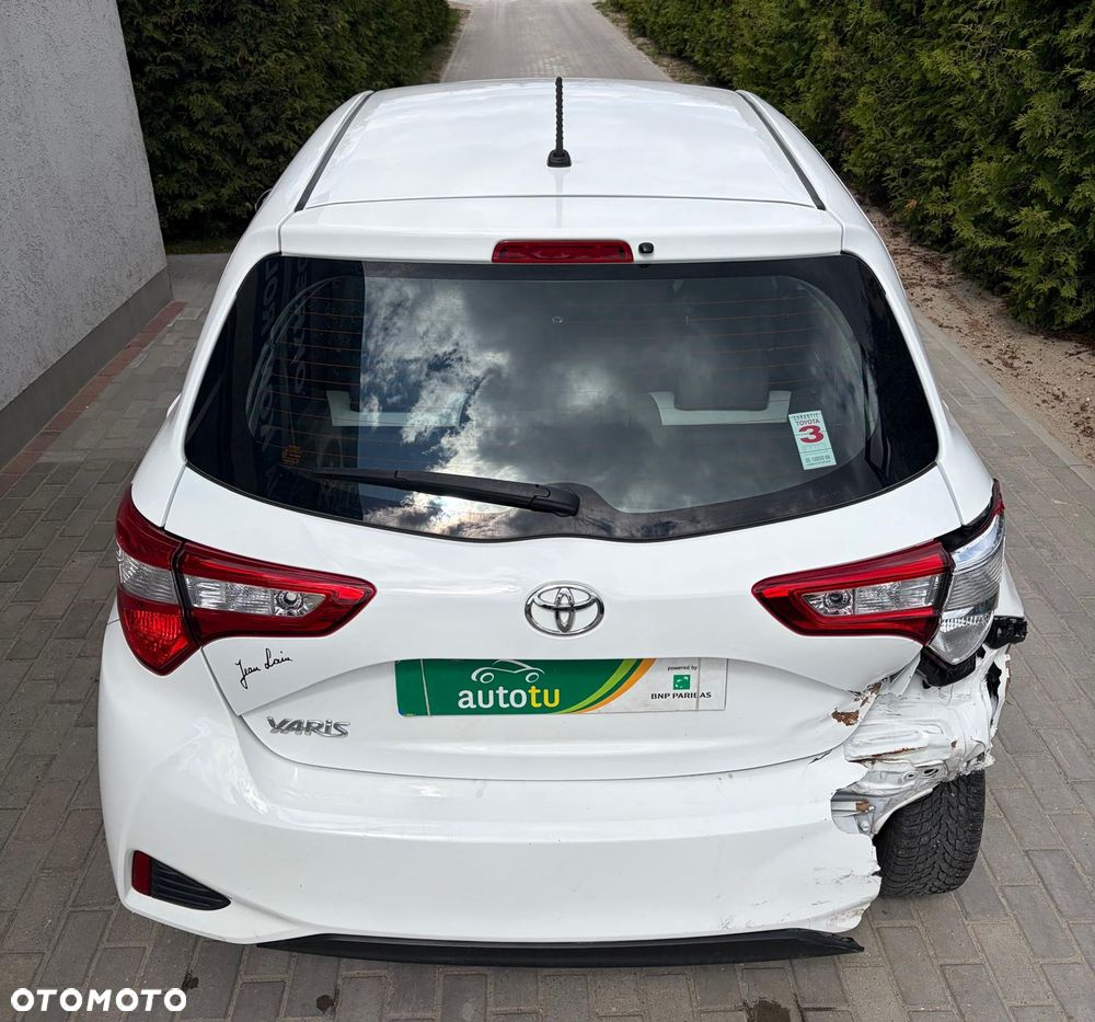 Toyota Yaris - 9