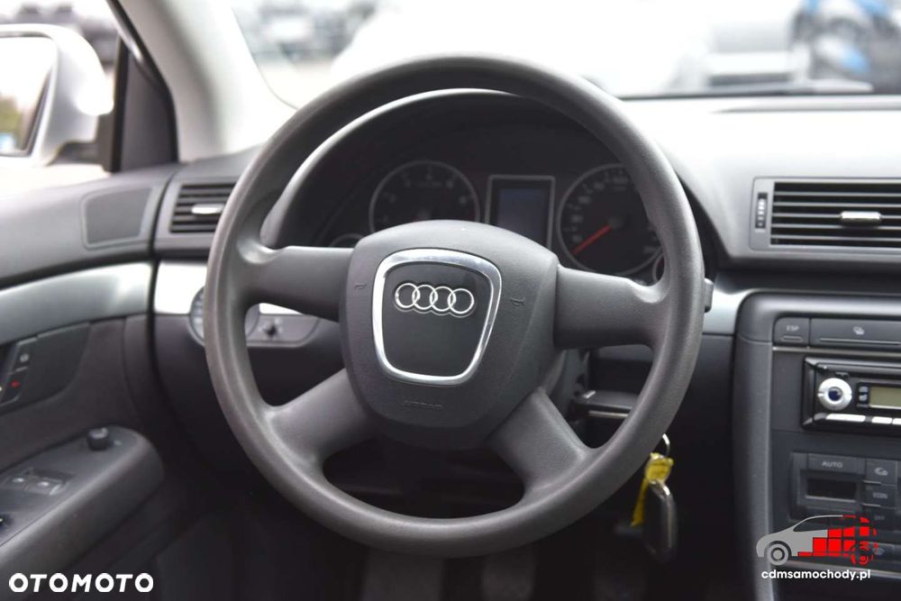 Audi A4 Limousine - 19