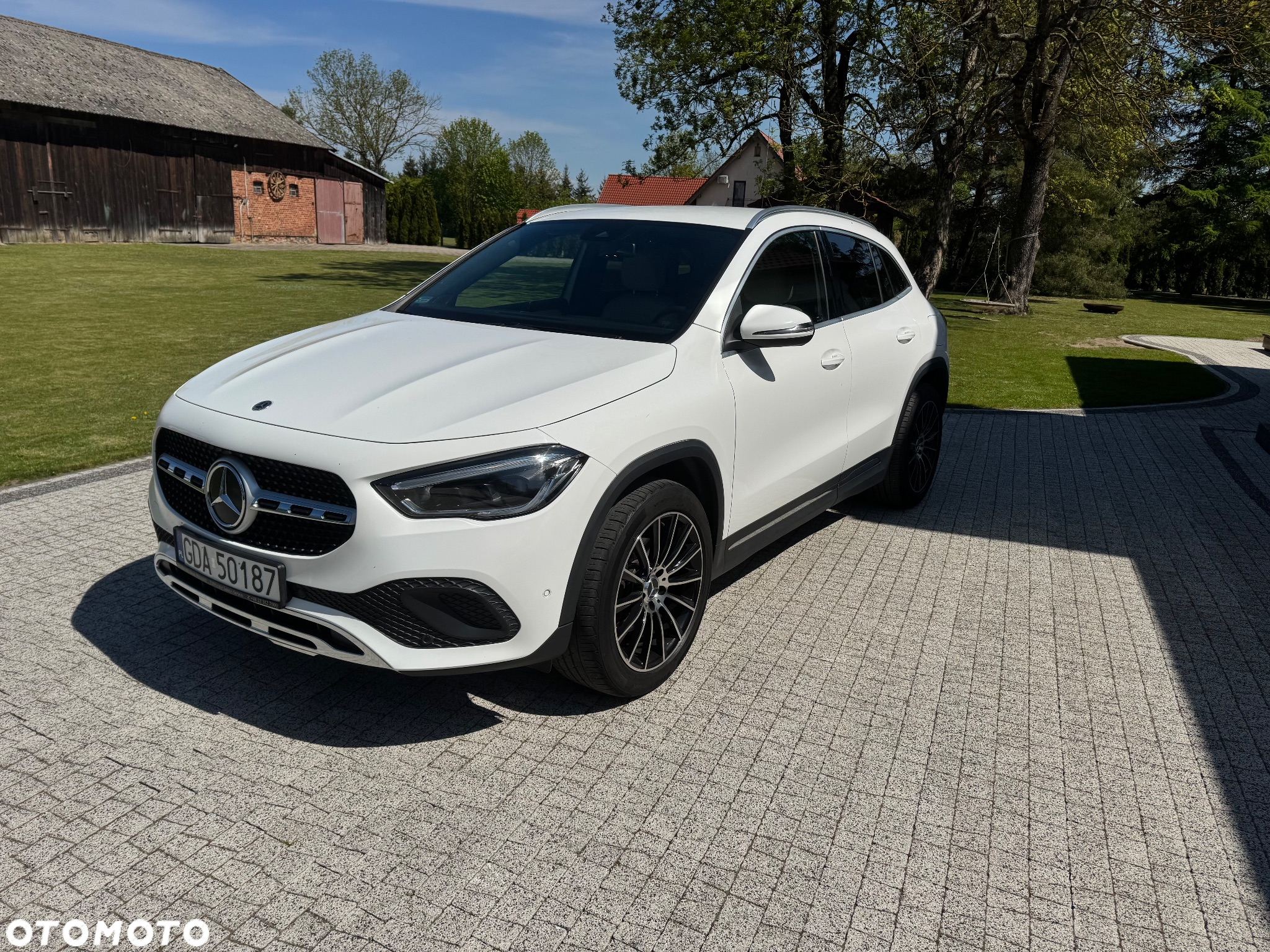 Mercedes-Benz GLA 200 - 8