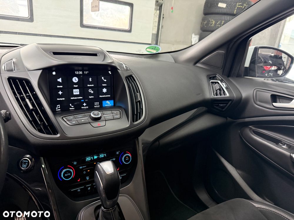 Ford Kuga 1.5 EcoBoost 4x4 ST-Line - 23