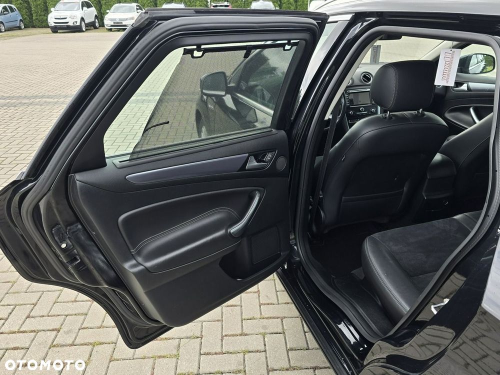 Ford Mondeo - 22
