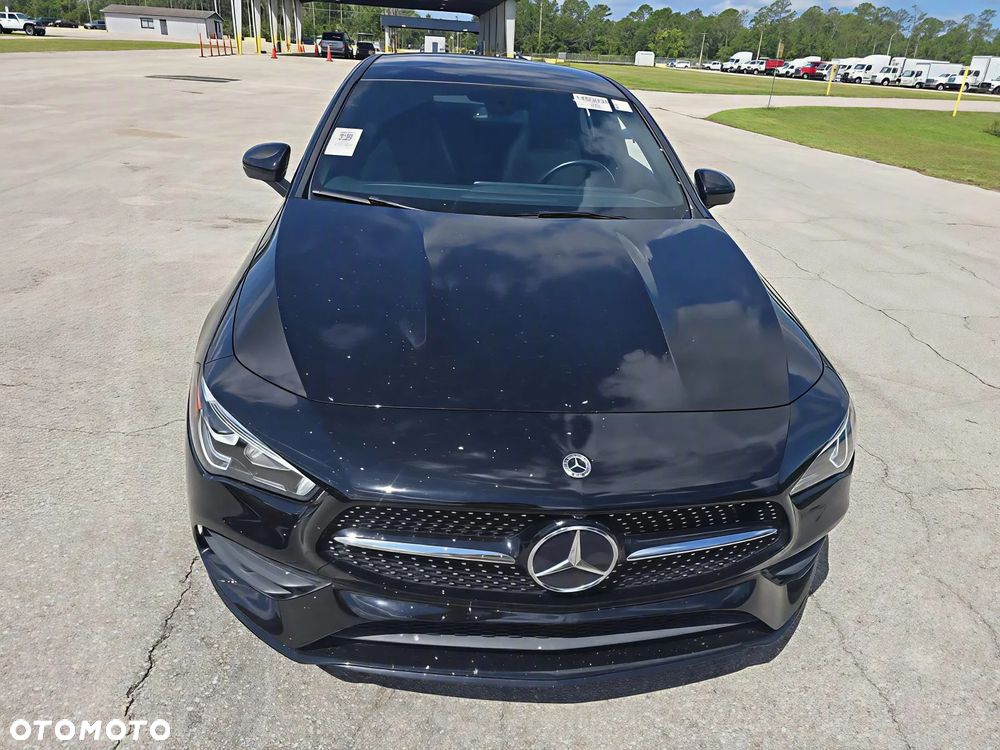 Mercedes-Benz CLA - 2