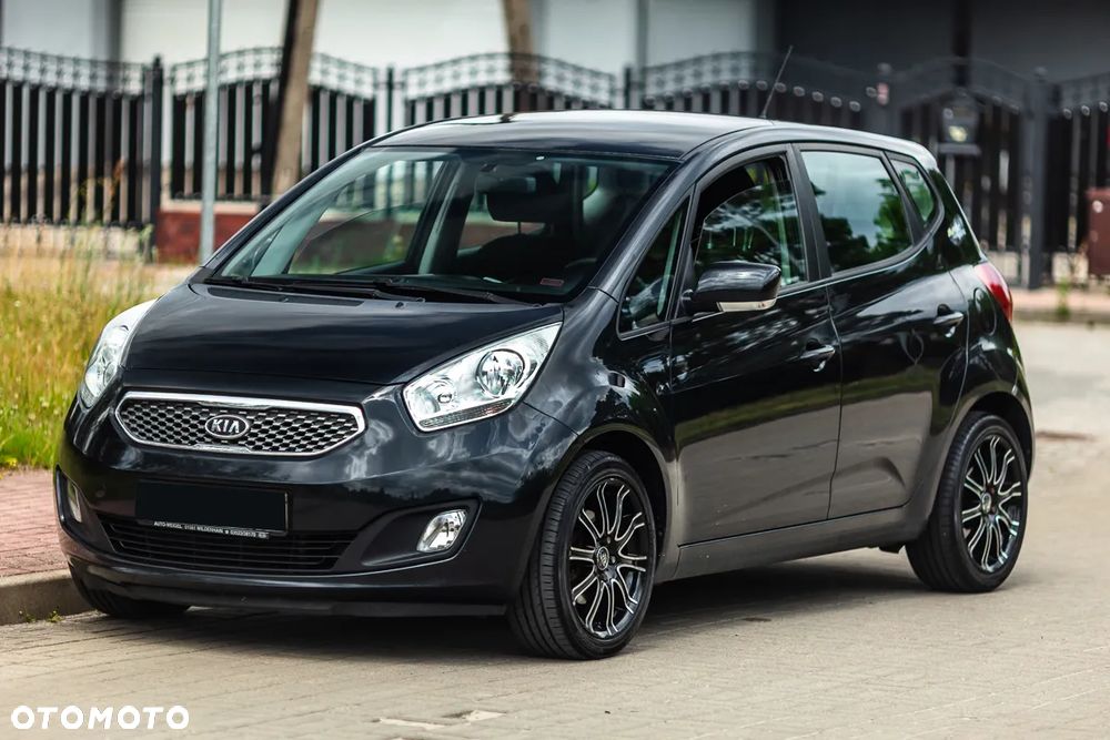 Kia Venga - 6