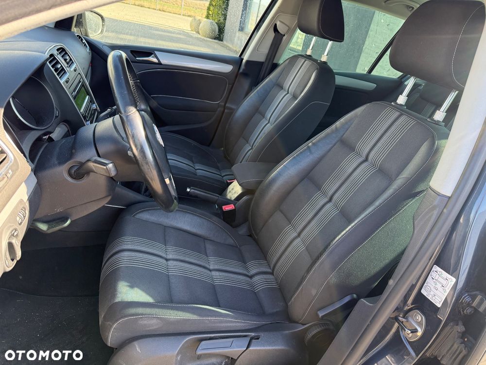 Volkswagen Golf 1.2 TSI BMT Trendline - 11
