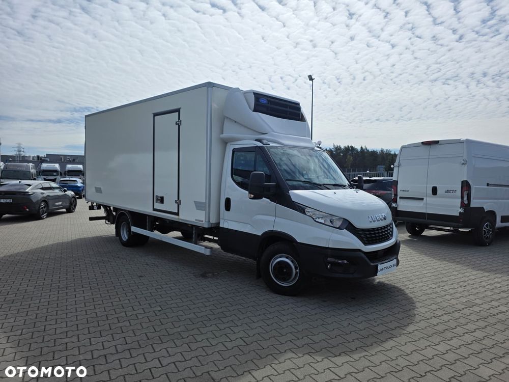 Iveco Chłodnia 10EP Winda Multitemperatura ! Izoterma Agregat Carrier - 24